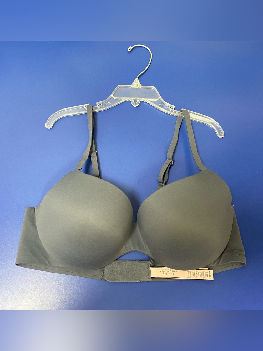 Victoria's Secret Gray Contour T-Shirt Bra lined Demi bra 34C molded cups
